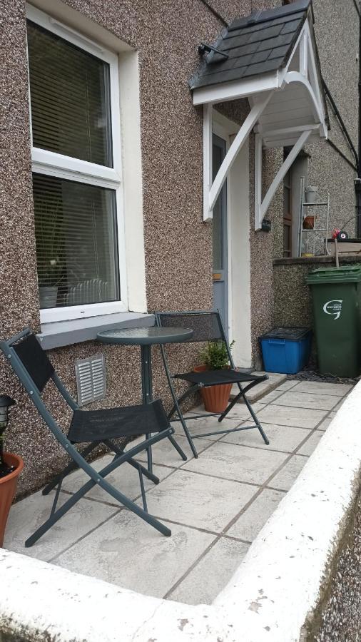 Cosy Mews House Close To Harbour Porthmadog Esterno foto
